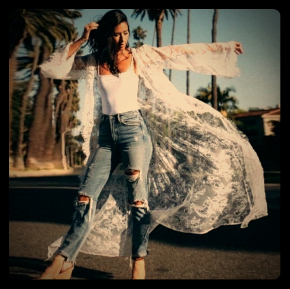 Lacey Kimono